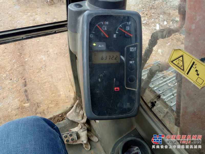 云南出售转让二手6372小时2011年日立ZX70挖掘机