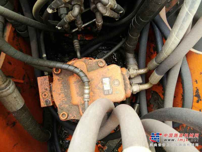 安徽出售转让二手7000小时2011年日立ZX70挖掘机