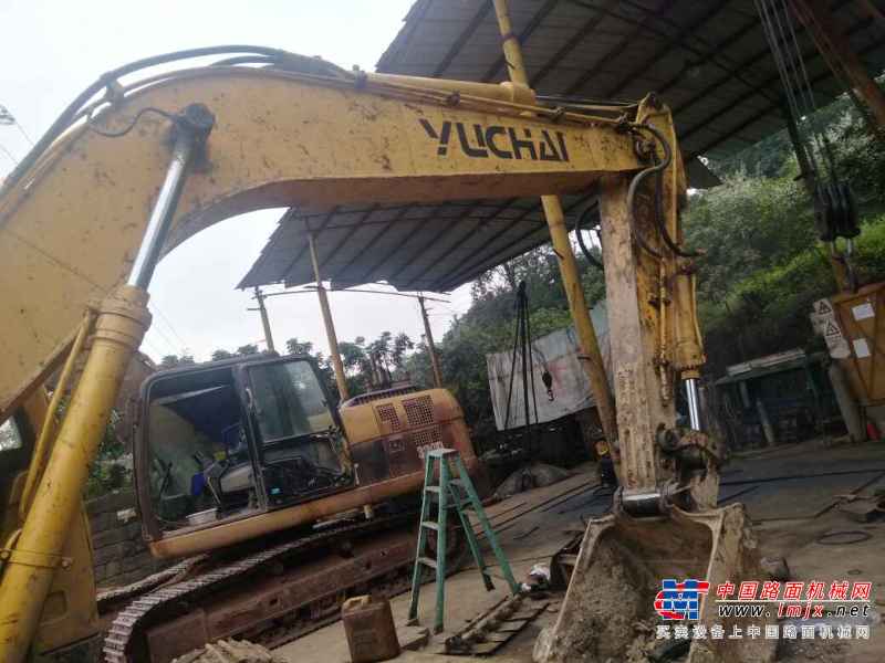 重庆出售转让二手7126小时2012年玉柴YC135挖掘机
