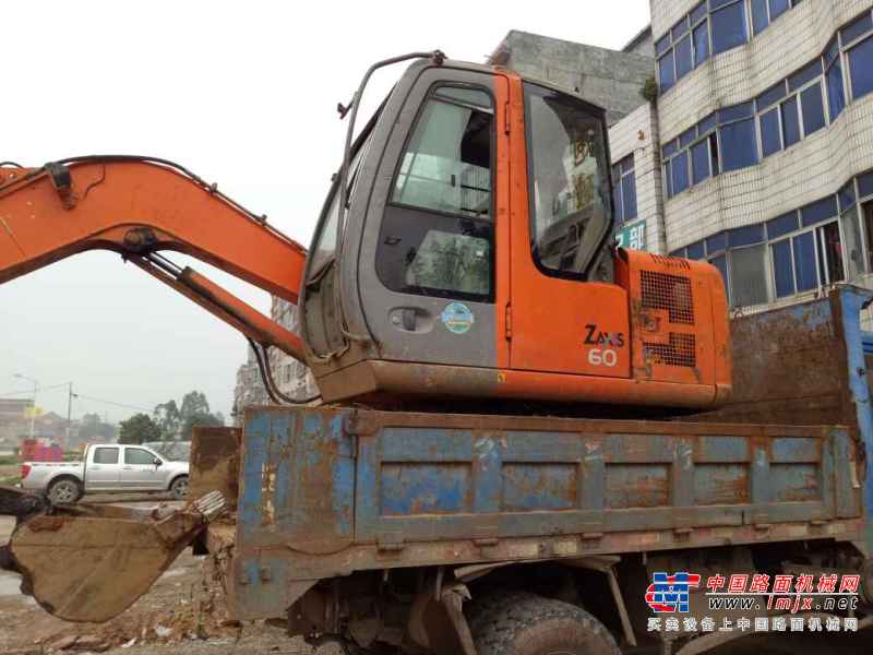 广西出售转让二手6465小时2013年日立ZX60挖掘机