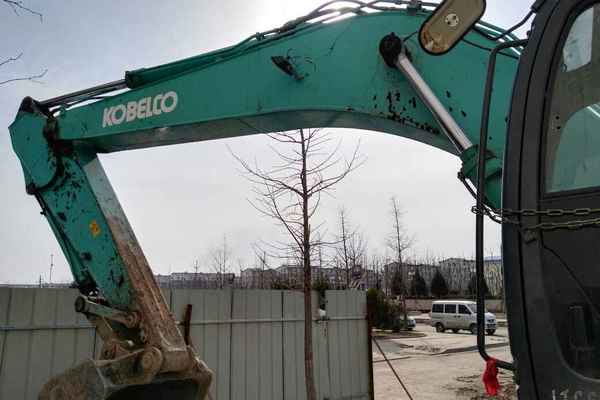 山西出售转让二手7000小时2011年神钢SK260LC挖掘机