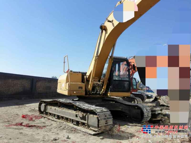 内蒙古出售转让二手11100小时2011年柳工925D挖掘机