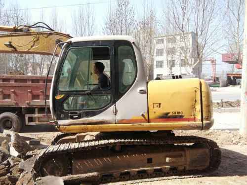 河南出售转让二手6500小时2010年住友SH130挖掘机