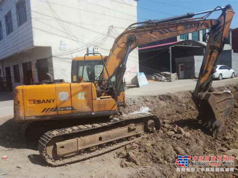 河南出售转让二手8500小时2011年三一重工SY135挖掘机