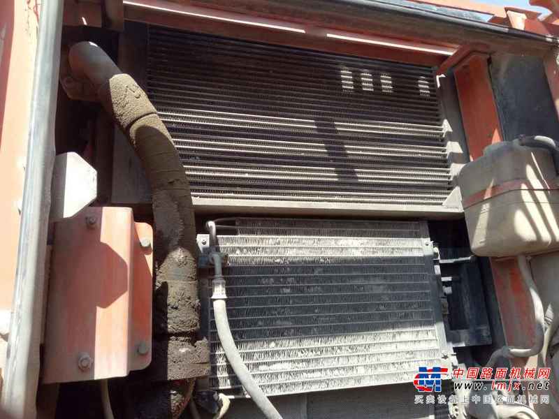 河南出售转让二手14000小时2005年斗山SL258LC挖掘机