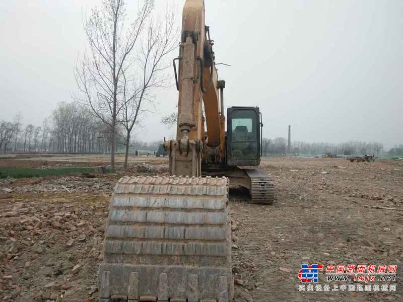 河南出售转让二手7000小时2011年现代R225LC挖掘机