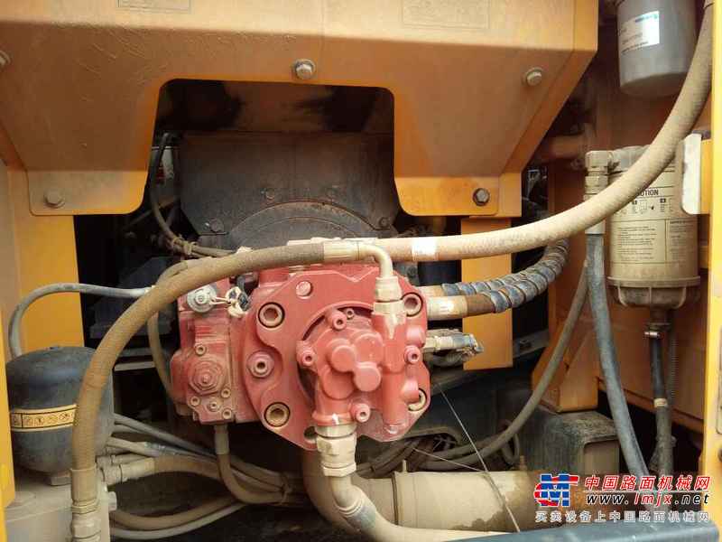 江西出售转让二手3500小时2015年现代R150LC挖掘机