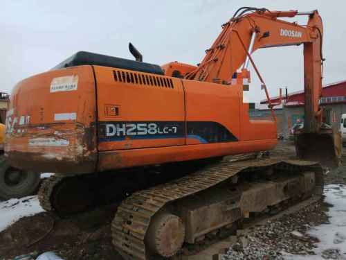 内蒙古出售转让二手12000小时2008年斗山DH258LC挖掘机