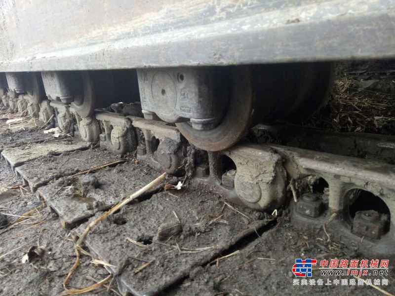 黑龙江出售转让二手5000小时2010年神钢SK140LC挖掘机