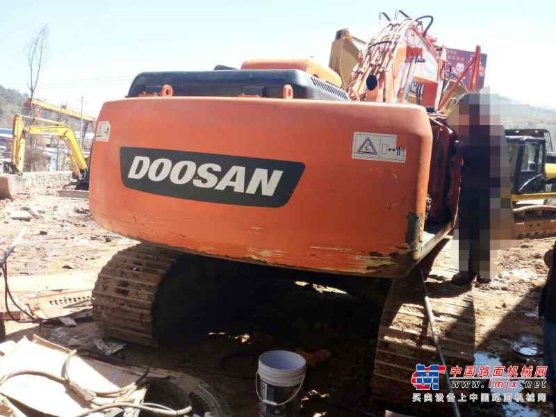 云南出售转让二手6500小时2012年斗山DH225LC挖掘机