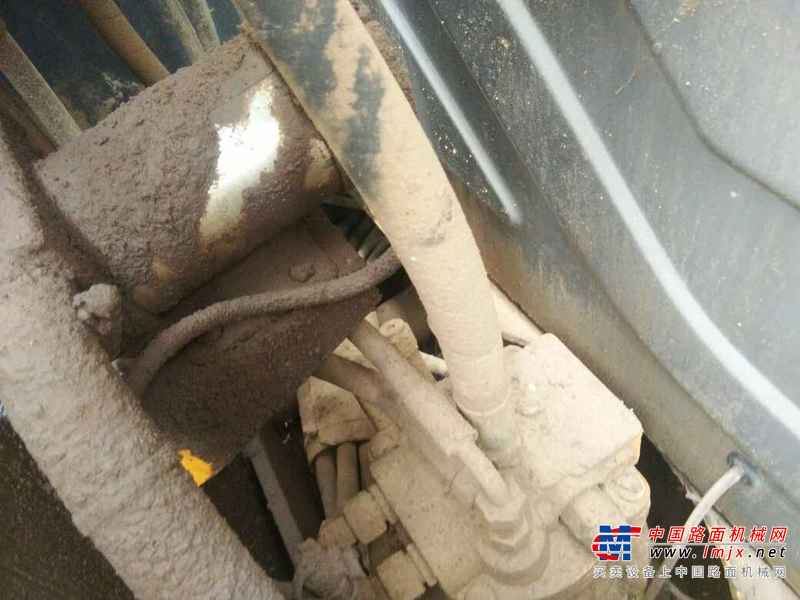 河南出售转让二手3000小时2013年徐工XE60挖掘机