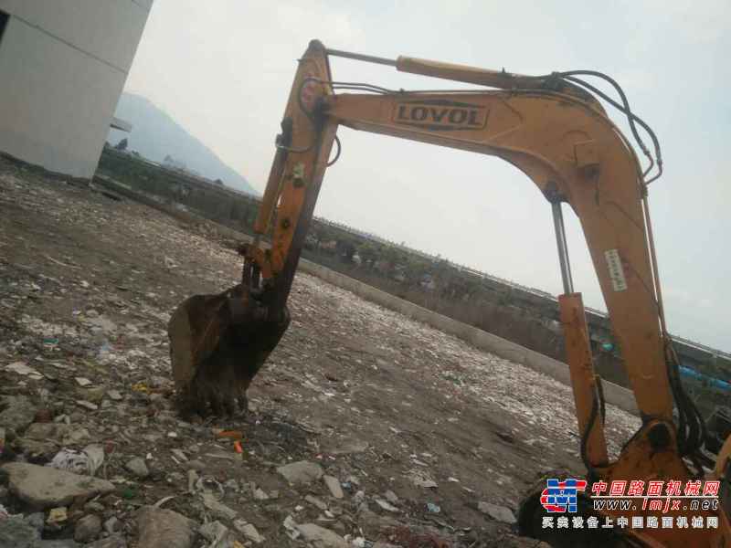 浙江出售转让二手7000小时2011年福田雷沃FR65挖掘机
