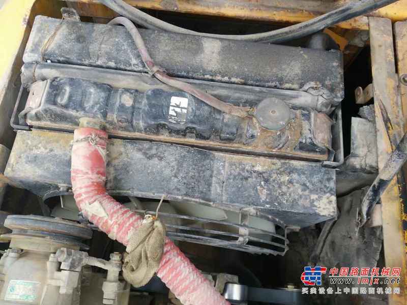 山西出售转让二手8900小时2004年现代R130LC挖掘机