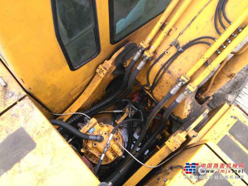 黑龙江出售转让二手15000小时2007年现代R225LC挖掘机