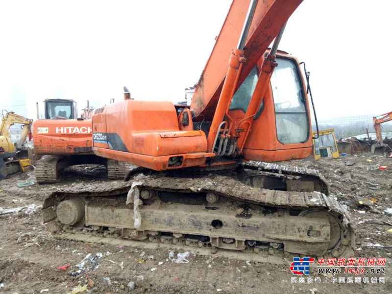 浙江出售转让二手6000小时2010年斗山DH220LC挖掘机