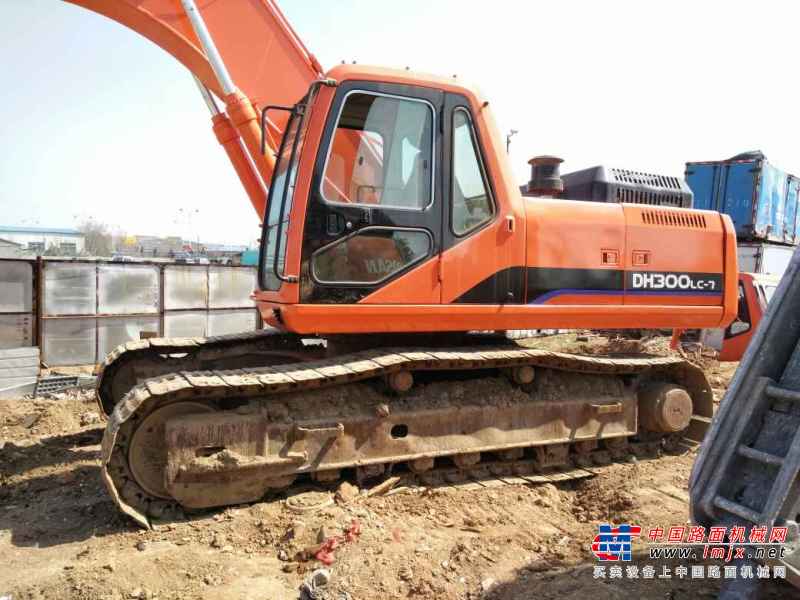 山东出售转让二手10558小时2008年斗山DH300LC挖掘机