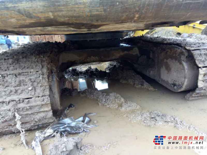湖南出售转让二手10000小时2009年柳工CLG906C挖掘机