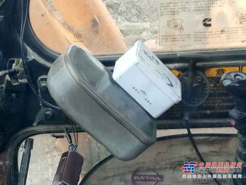 江苏出售转让二手12000小时2003年现代R210挖掘机