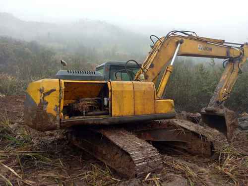 江西出售转让二手10000小时2010年山重建机924C挖掘机