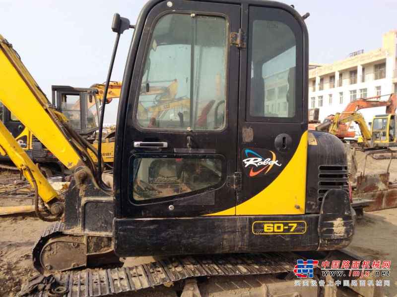 内蒙古出售转让二手13000小时2013年现代R60挖掘机