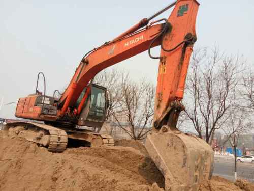 山东出售转让二手15000小时2005年日立ZX200挖掘机