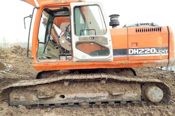 河南出售转让二手12938小时2007年斗山DH220LC挖掘机