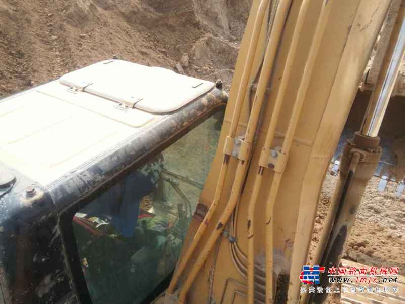 河南出售转让二手5000小时2010年卡特彼勒320D挖掘机