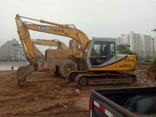 广西出售转让二手10238小时2009年加藤HD512III挖掘机