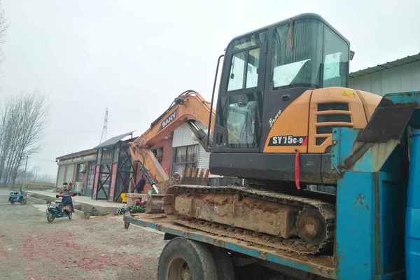 河南出售转让二手4500小时2014年三一重工SY55C挖掘机