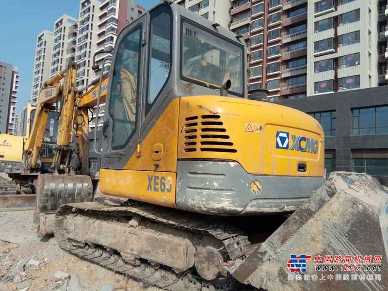山西出售转让二手10000小时2010年徐工XE60挖掘机