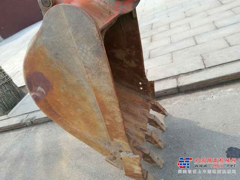 辽宁出售转让二手2000小时2011年恒特重工HT80挖掘机