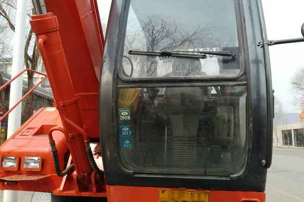 辽宁出售转让二手2000小时2011年恒特重工HT80挖掘机