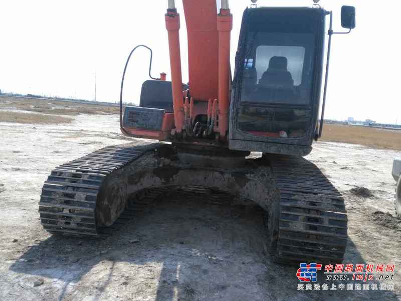 黑龙江出售转让二手21000小时2007年日立EX210挖掘机