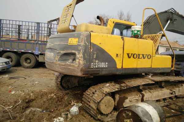 河北出售转让二手16500小时2005年沃尔沃EC210BLC挖掘机