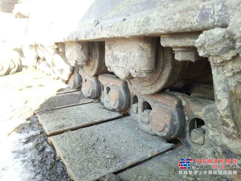 黑龙江出售转让二手20000小时2007年小松PC220LC挖掘机