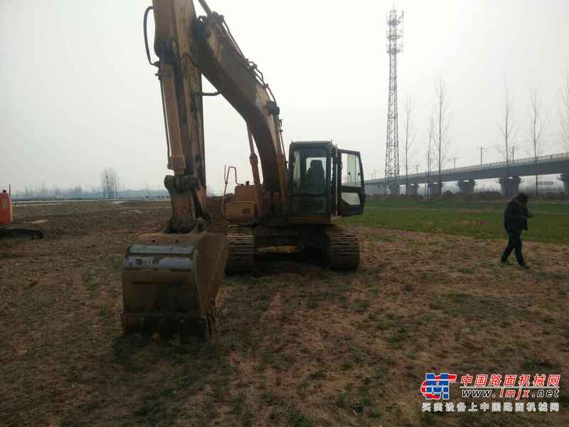 河南出售转让二手6500小时2011年柳工CLG205C挖掘机