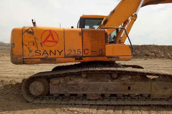 云南出售转让二手9000小时2007年三一重工SY215C挖掘机