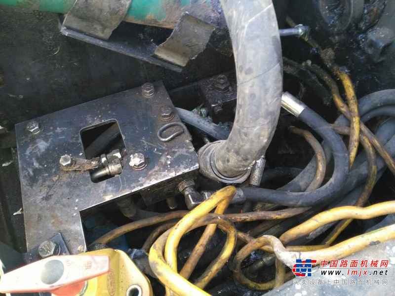 黑龙江出售转让二手11000小时2009年日立ZX55UR挖掘机