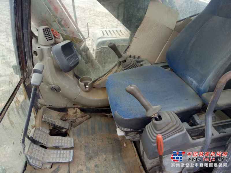 河南出售转让二手9000小时2010年日立ZX250H挖掘机