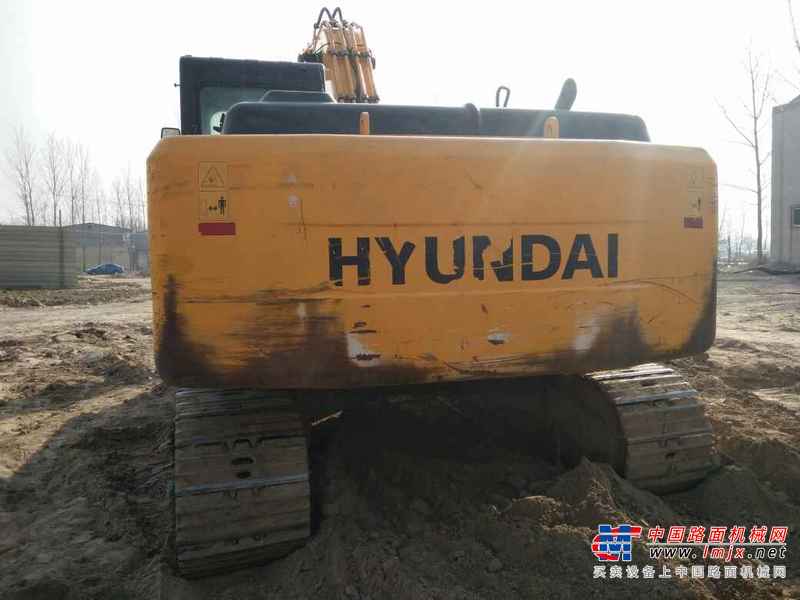 河南出售转让二手4500小时2013年现代R225LC挖掘机