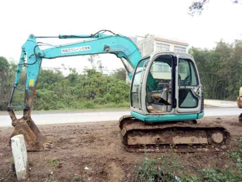 广西出售转让二手8576小时2004年神钢SK60挖掘机