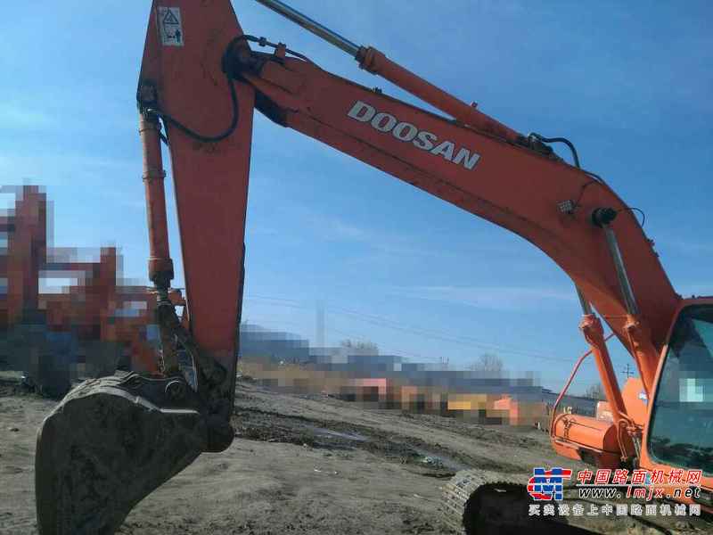 黑龙江出售转让二手14000小时2008年斗山DH225LC挖掘机