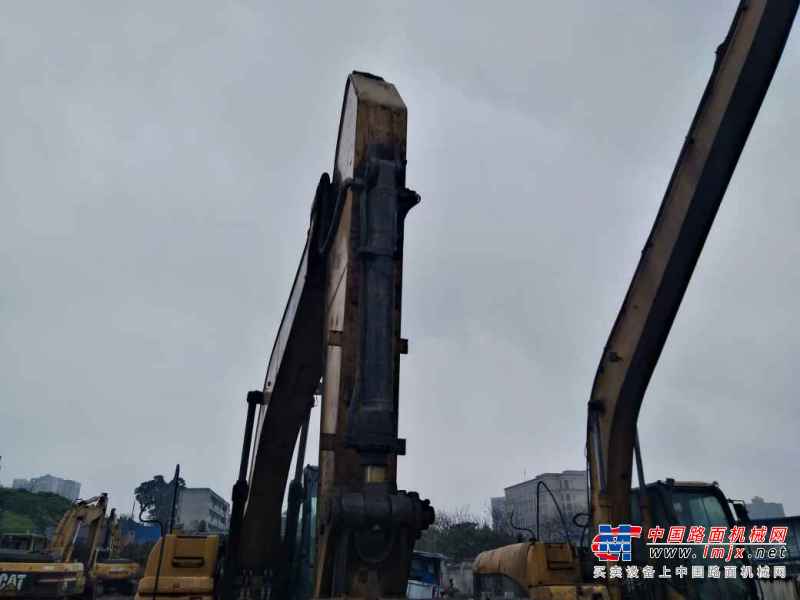 重庆出售转让二手18000小时2010年卡特彼勒323D挖掘机
