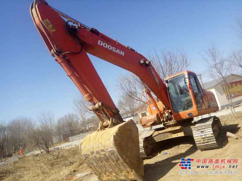 辽宁出售转让二手10000小时2009年斗山DH225挖掘机