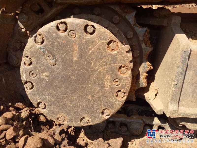 云南出售转让二手11000小时2004年日立EX230挖掘机
