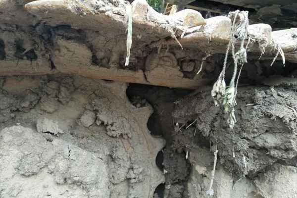 重庆出售转让二手9000小时2011年山重建机913C挖掘机