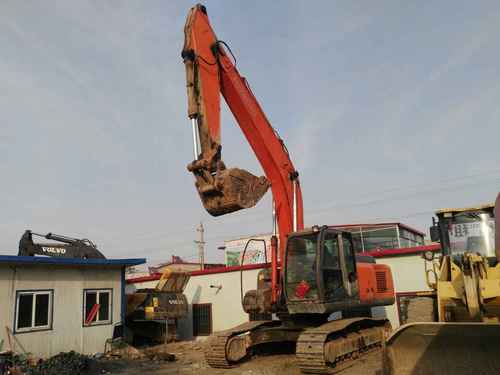 山西出售转让二手9000小时2009年日立ZX240挖掘机