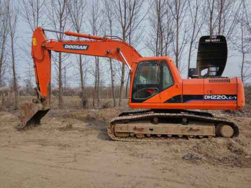 河北出售转让二手6800小时2010年斗山DH220LC挖掘机