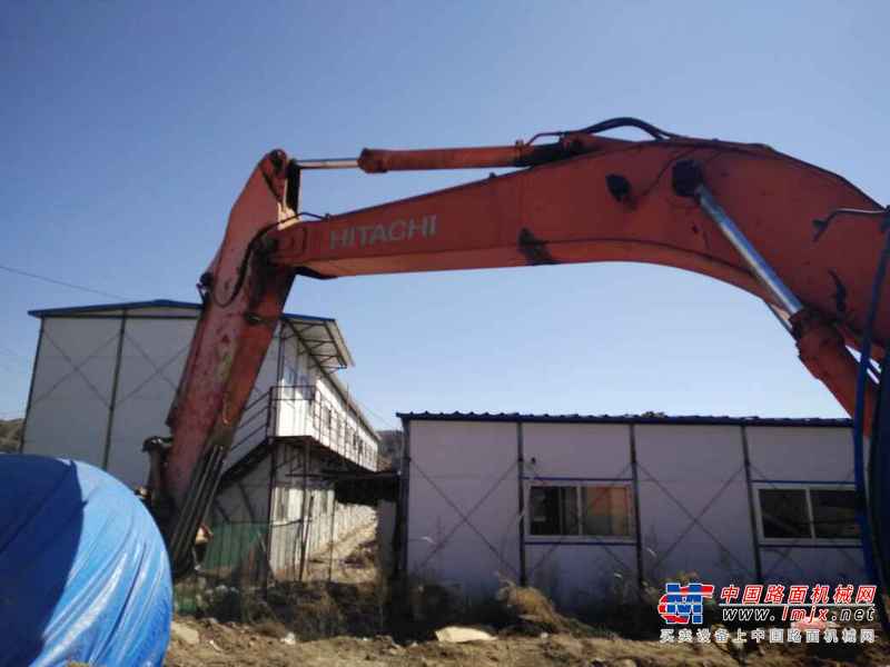 河北出售转让二手13500小时2009年日立ZX240挖掘机