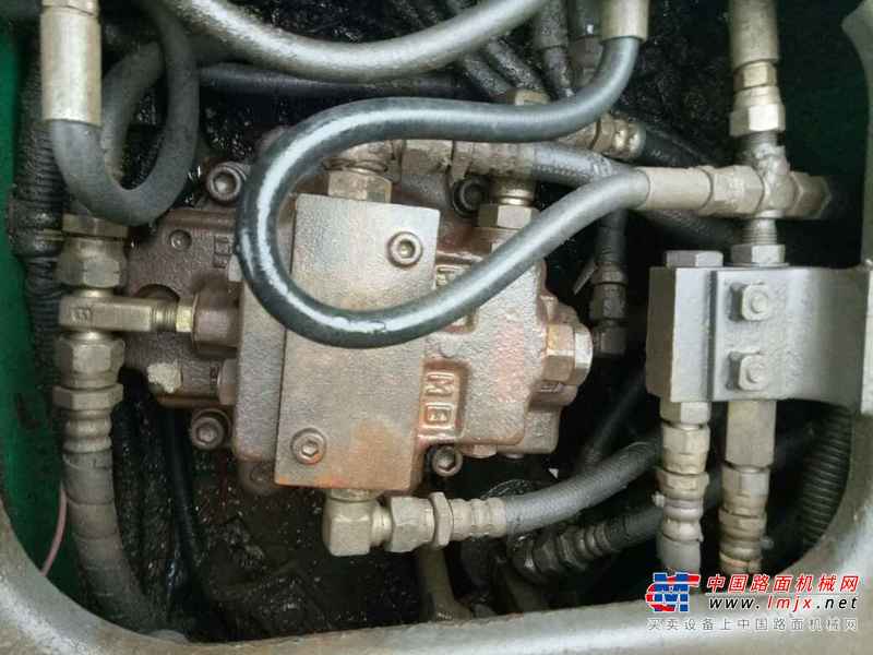 广东出售转让二手16800小时2003年小松PC45挖掘机
